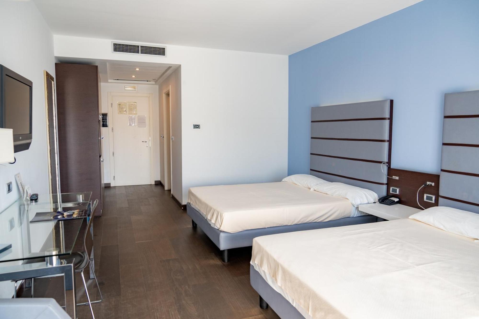Hotel Napoleon Torre Melissa Εξωτερικό φωτογραφία