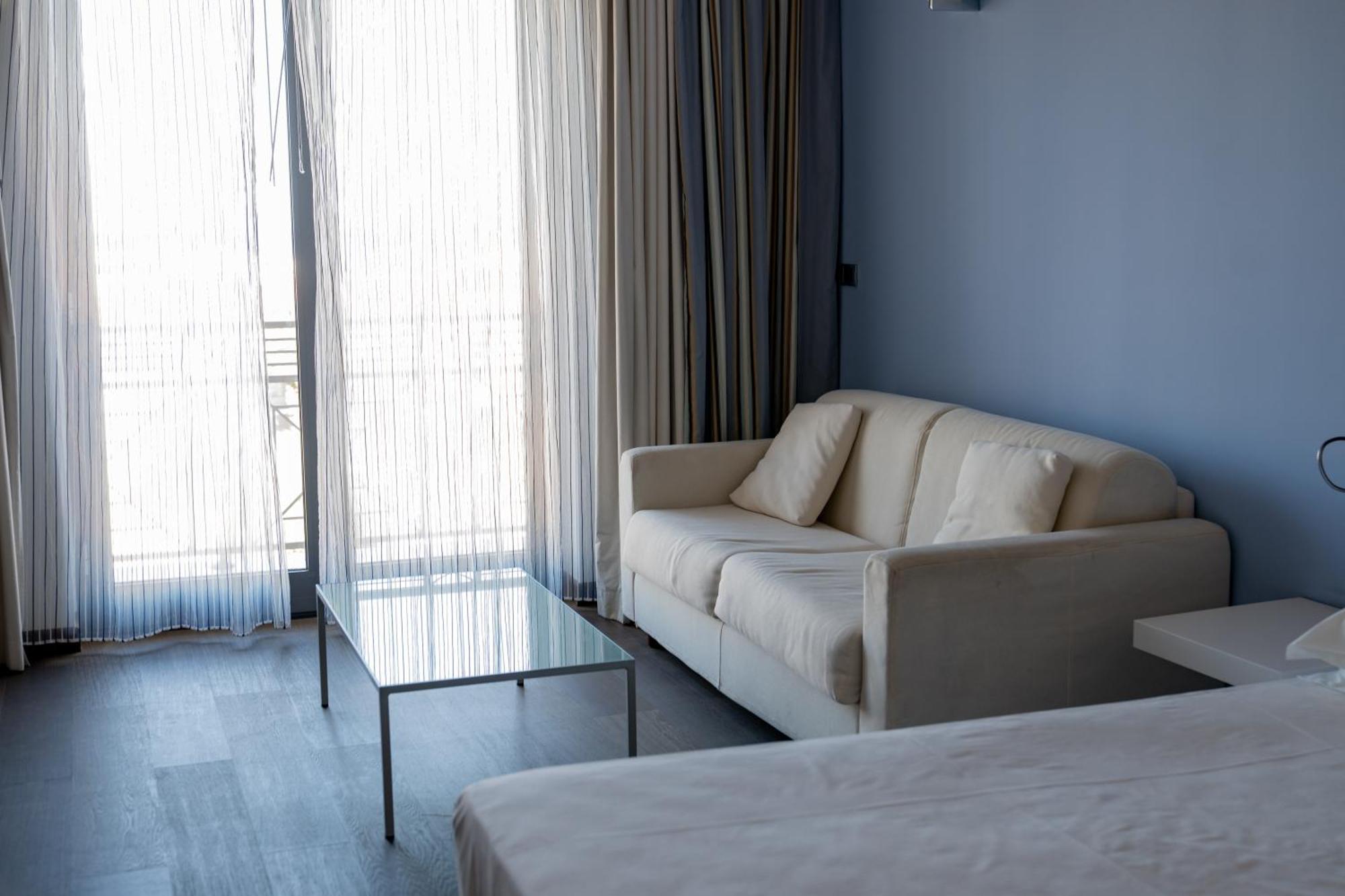 Hotel Napoleon Torre Melissa Εξωτερικό φωτογραφία