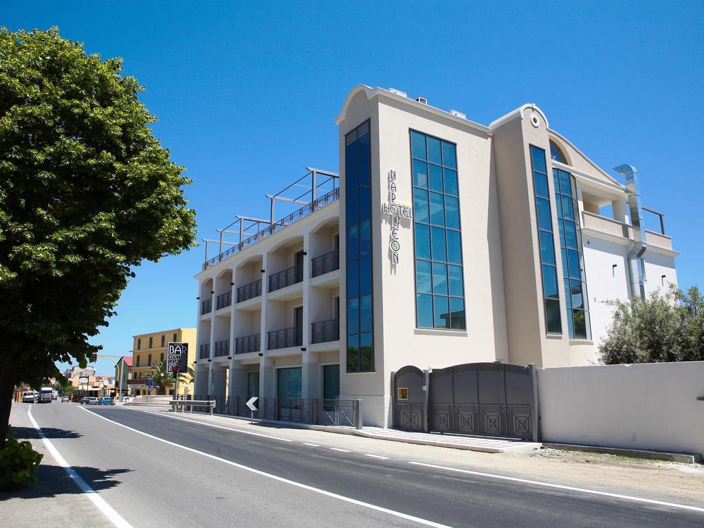 Hotel Napoleon Torre Melissa Εξωτερικό φωτογραφία